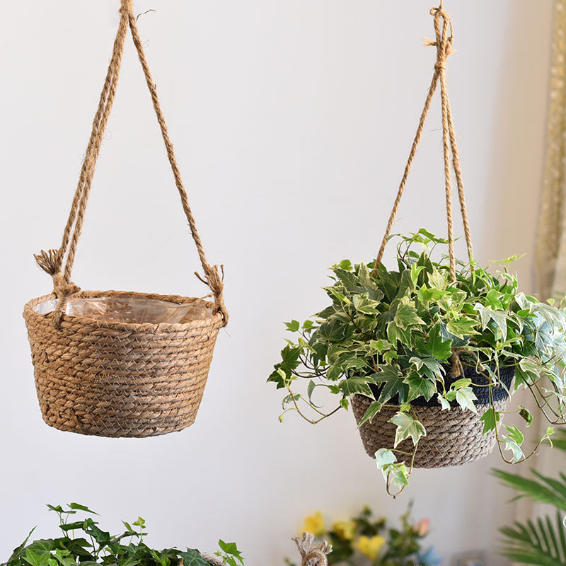 Straw Hanging Baskets - Mod Nest