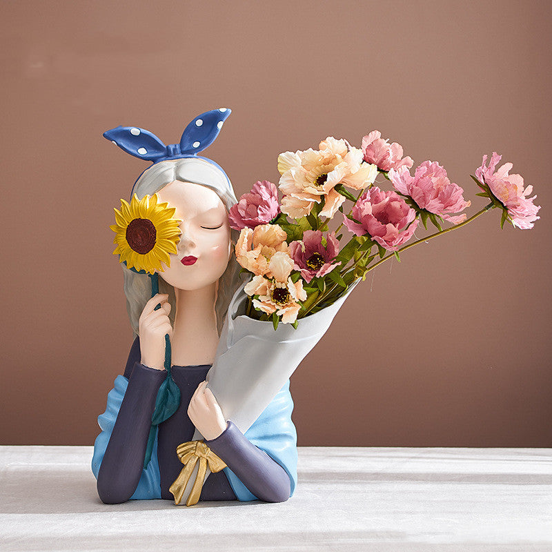 Girl Figurine Resin Sculpture - Mod Nest