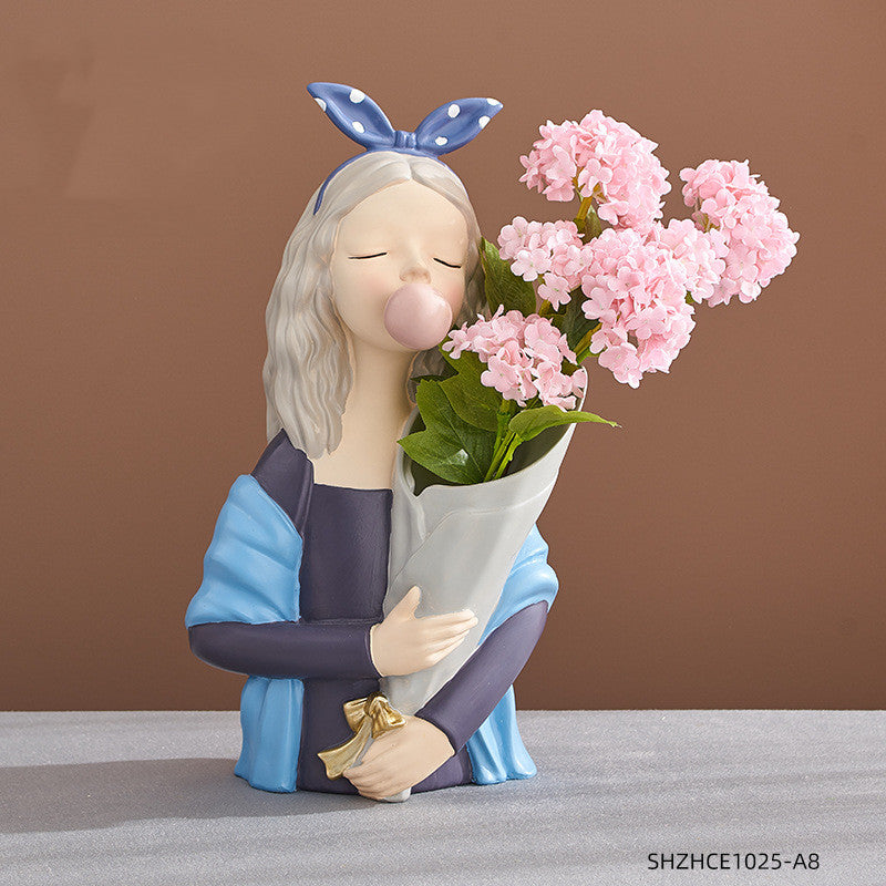 Girl Figurine Resin Sculpture - Mod Nest